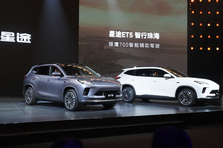 型配置盘点：激光雷达版最为领先九游会·j9网站星途ET5车(图17)