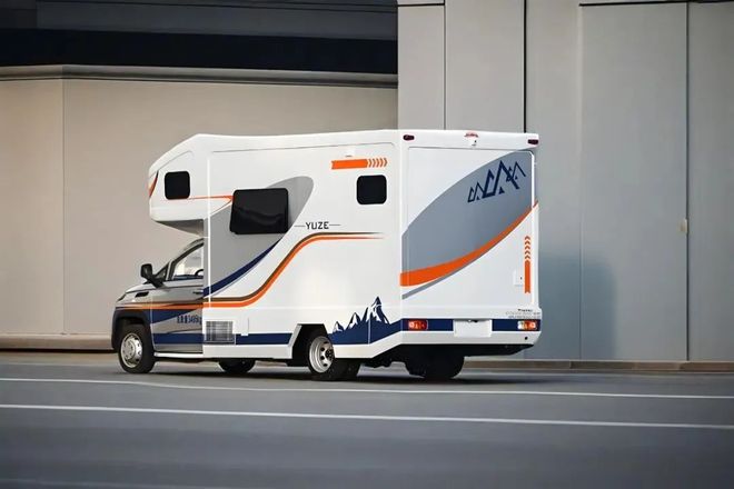 税！9月19亮相成都房车展这才是人民需要的五菱房车j9九游真人游戏第一平台不到20万上绿牌还免购置(图2)